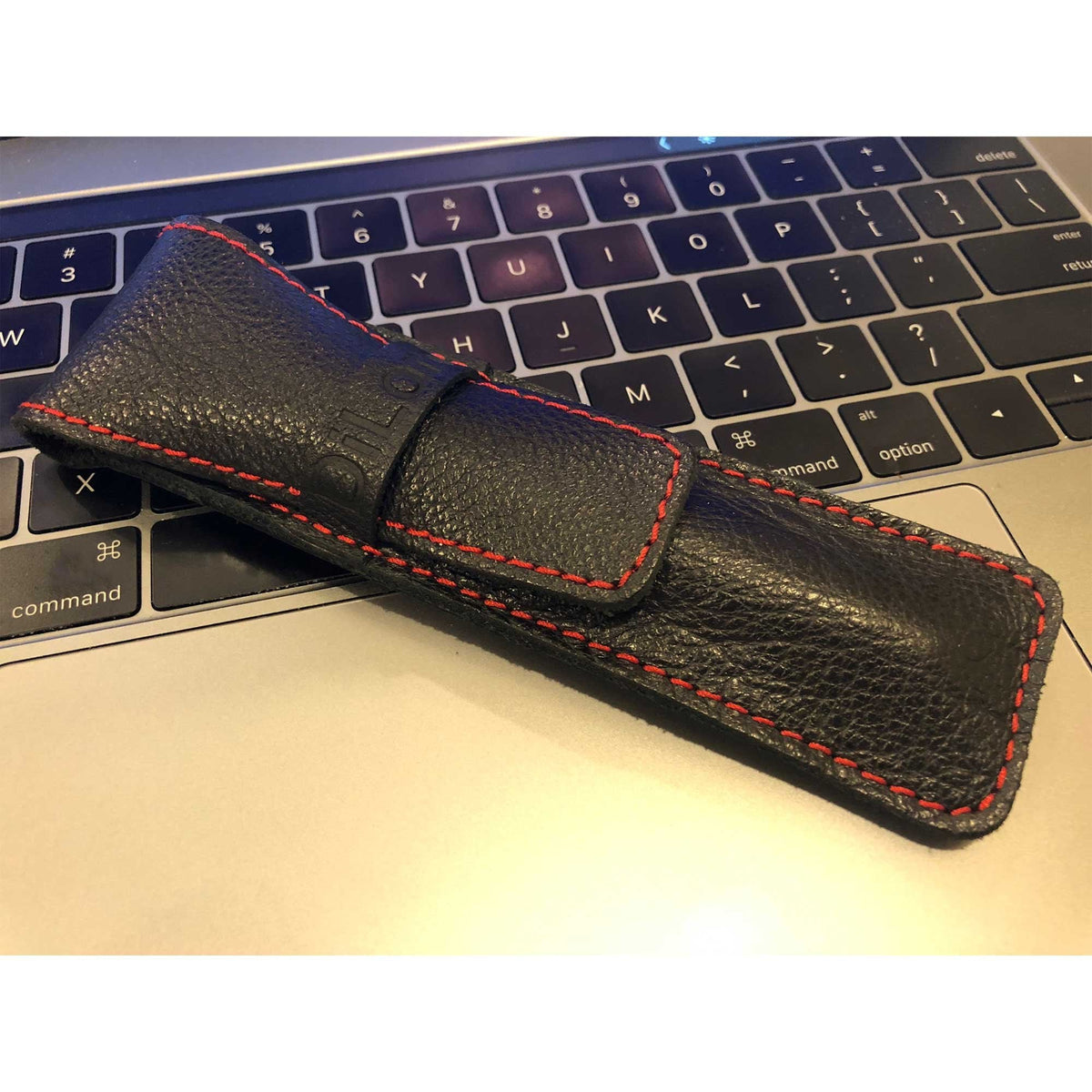 DiLoro Full Grain Leather Single Pen Case Holder Pouch Pencil Organizer (Buffalo Black w Red)