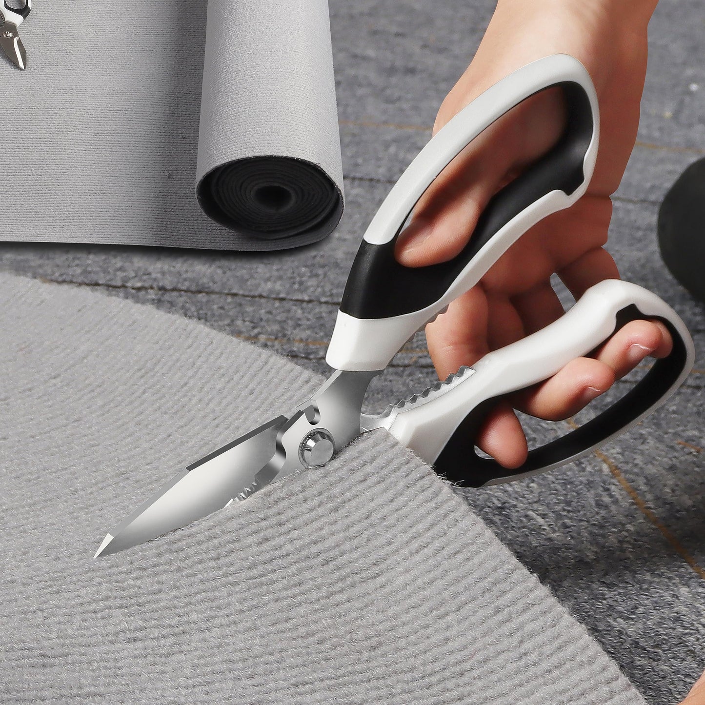 BoFuYuan 8-Inch Utility Scissors All Purpose Heavy Duty, Serrated Blade, White Comfort Grip for Cutting Carpet, Cardboard, Leather, Fabric, Multipurpose Sharp Shears for Kitchen, Garden, Office, Carft