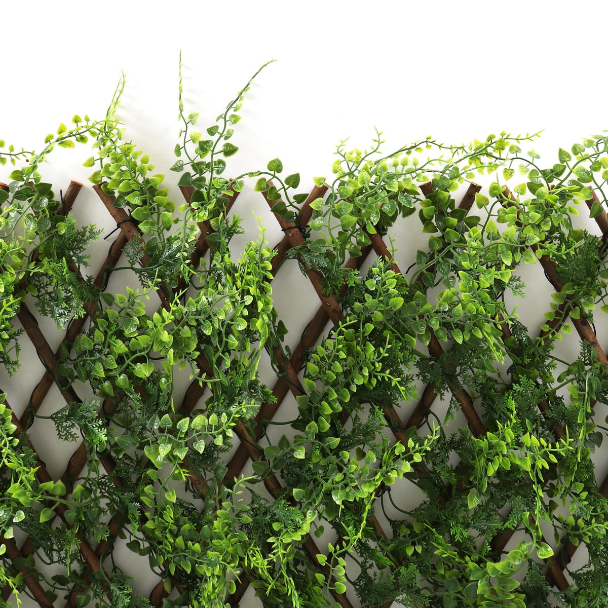 3rd Street Inn™ Leaf Trellis - Bamboo Greenery Panel - Boxwood and Ivy Privacy Fence Substitute - DIY Flexible Fencing (1, Juniper)