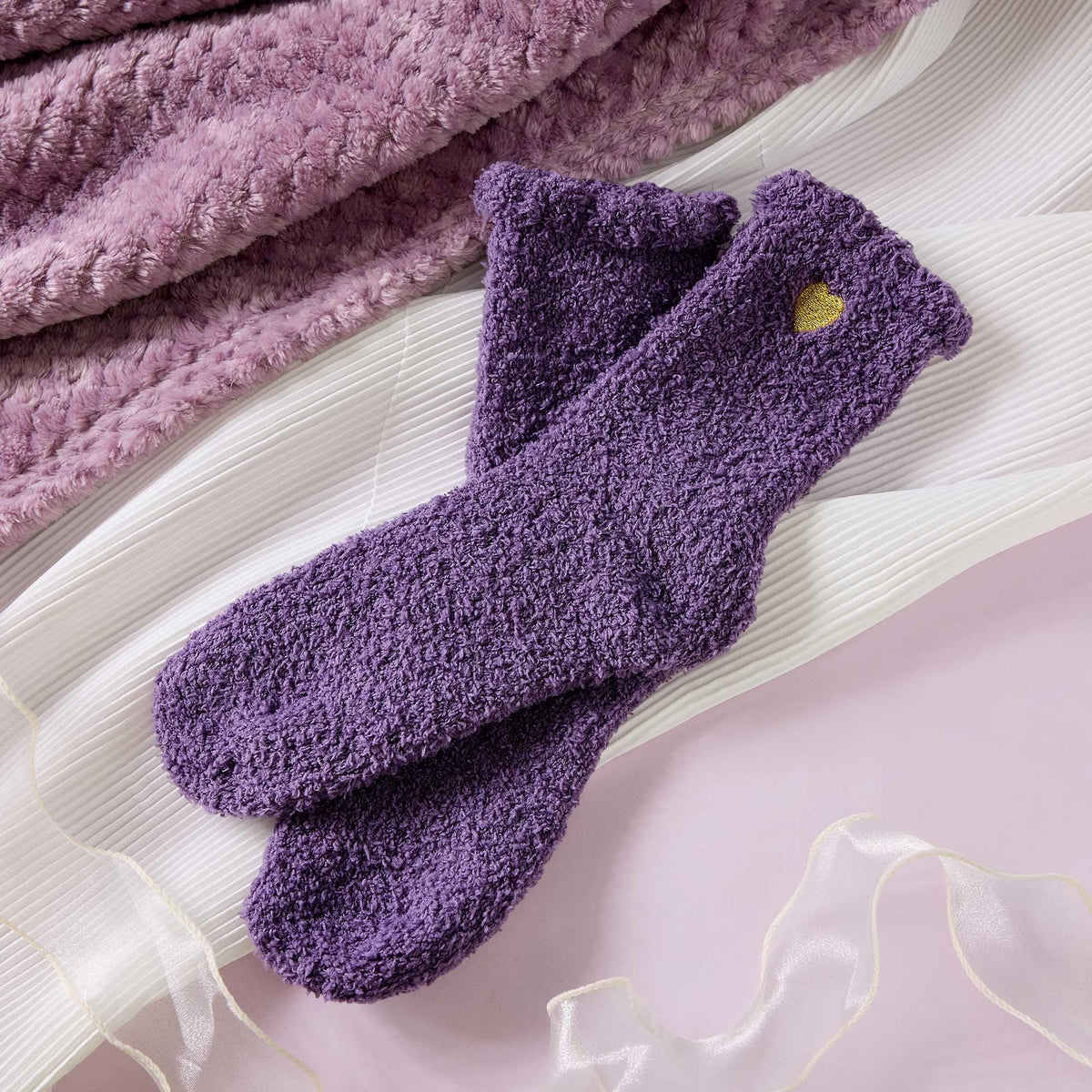 Birthday Gifts for Women, Self Care Get Well Soon Gifts, Lavender Relaxing Spa Gift Basket Care Package w Blanket, Valentines Mothers Day Christmas Gifts for Mom Grandma Wife Girlfriend Friends Sister