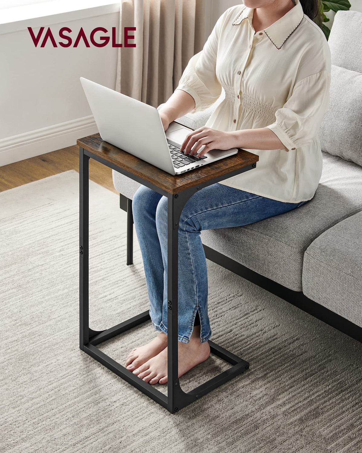 VASAGLE C-Shaped End Table, Side Table for Sofa, Couch Table with Metal Frame, Small TV Tray Table for Living Room, Bedroom, Rustic Brown and Black ULET353B01