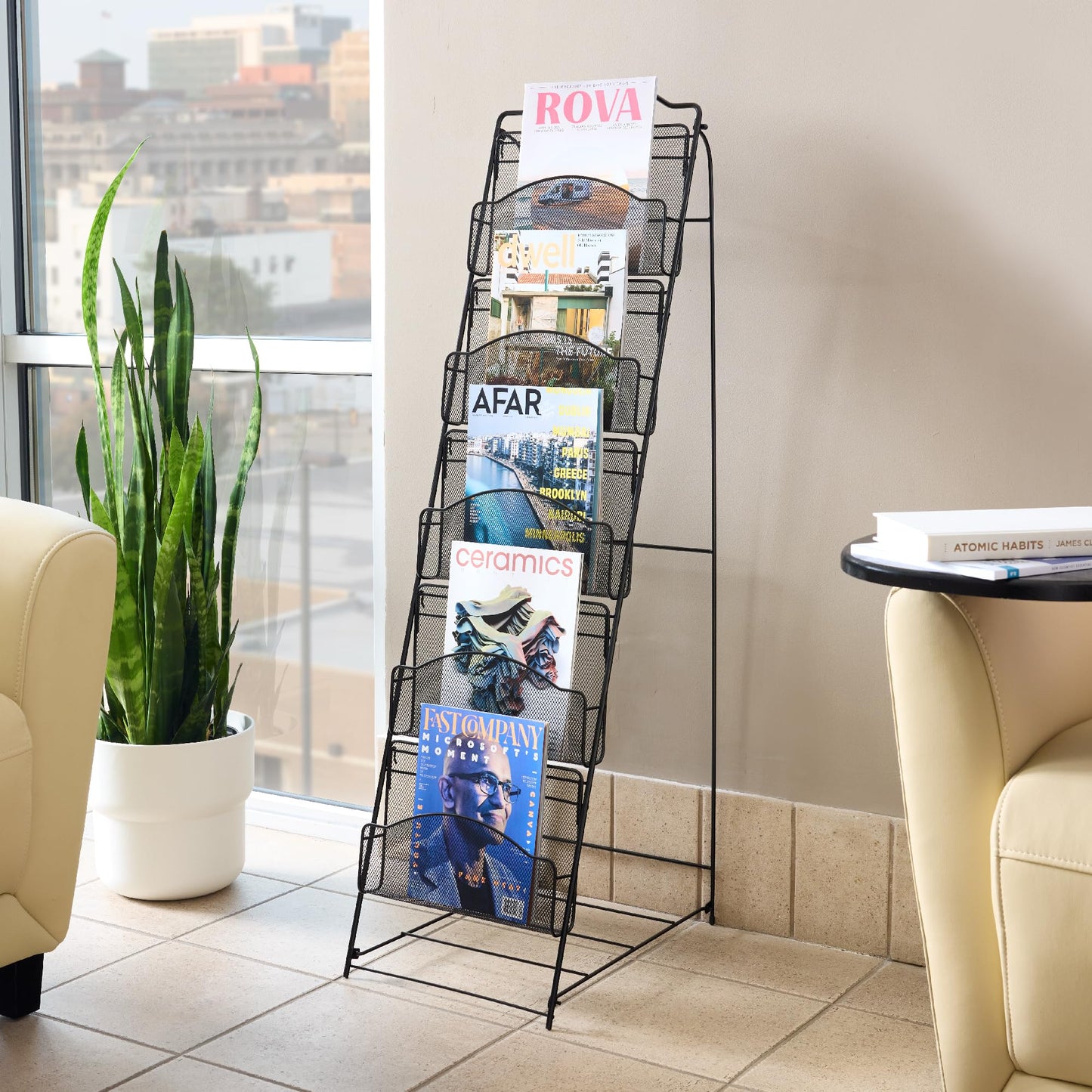 Safco Onyx Mesh Magazine Holder, Ladder Style Display Rack with 5 Pockets, Brochure Organizer, Commercial-Grade Steel Construction, Black